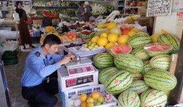 青岛探店网红吃瓜视频,探寻青岛美食新地标