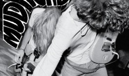 欧美经典h版在线观看,一场视觉与情感的盛宴