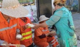 环卫工头条爆料视频,揭秘城市清洁背后的感人故事